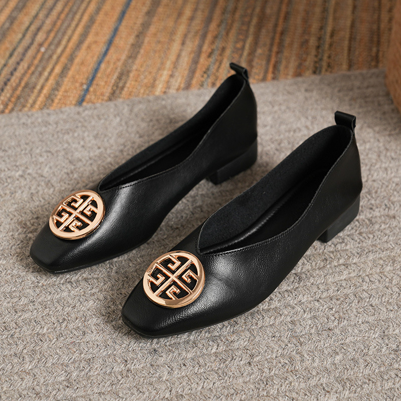 Women Shoes Zara - Tacchi bassi da donna con punta
