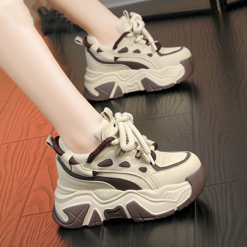 Women Shoes Must Have - 2025 Inverno Must Have Sneakers robuste