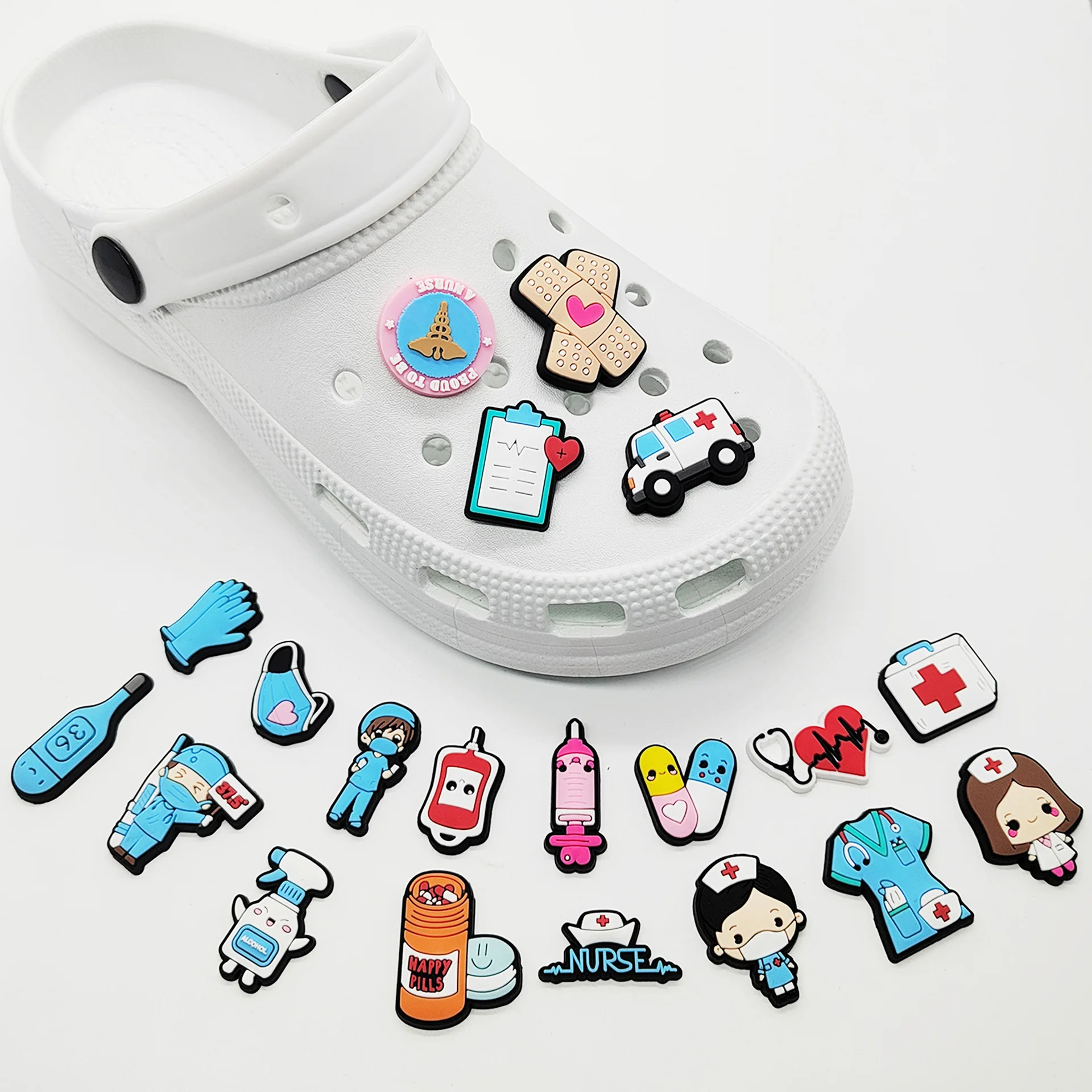 Nuovi ciondoli per scarpe in P - Women'S Shoes Crocs recensione e prezzo