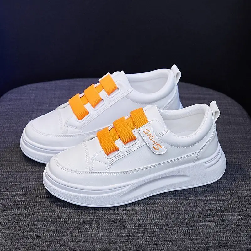 Versatili sneakers alte bianch - Women Shoes Must Have recensione e prezzo