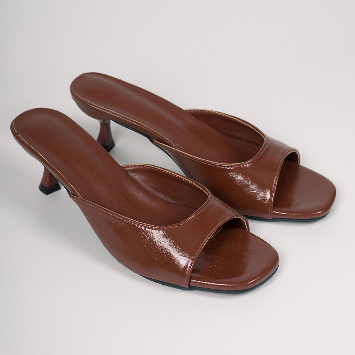 Nuove Ciabatte Donna 2026 con  - Women Shoes Formal recensione e prezzo