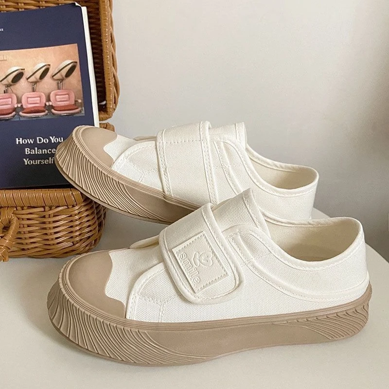 Le scarpe da ginnastica bianch - Women Shoes Must Have recensione e prezzo